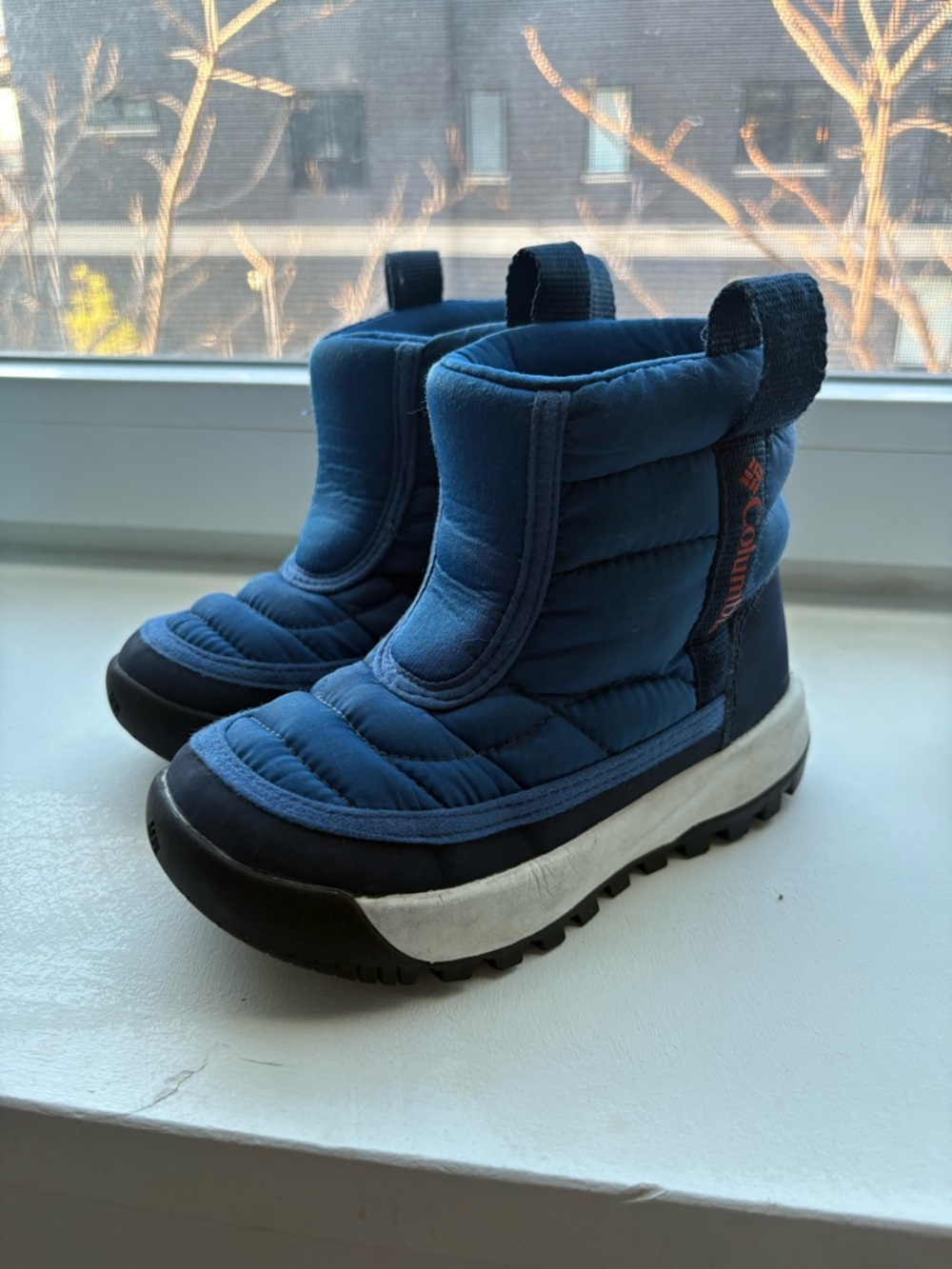 Columbia Kids Blue Quilted Snow Winter Boots with Black Trim